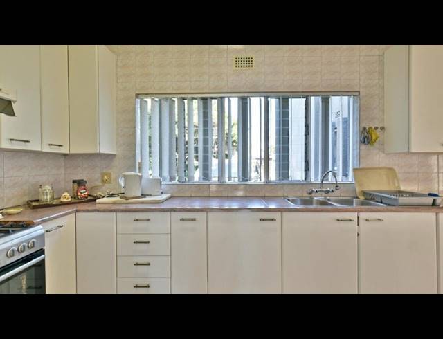 4 BEDROOM HOUSE FOR SALE IN BRACKENHURST